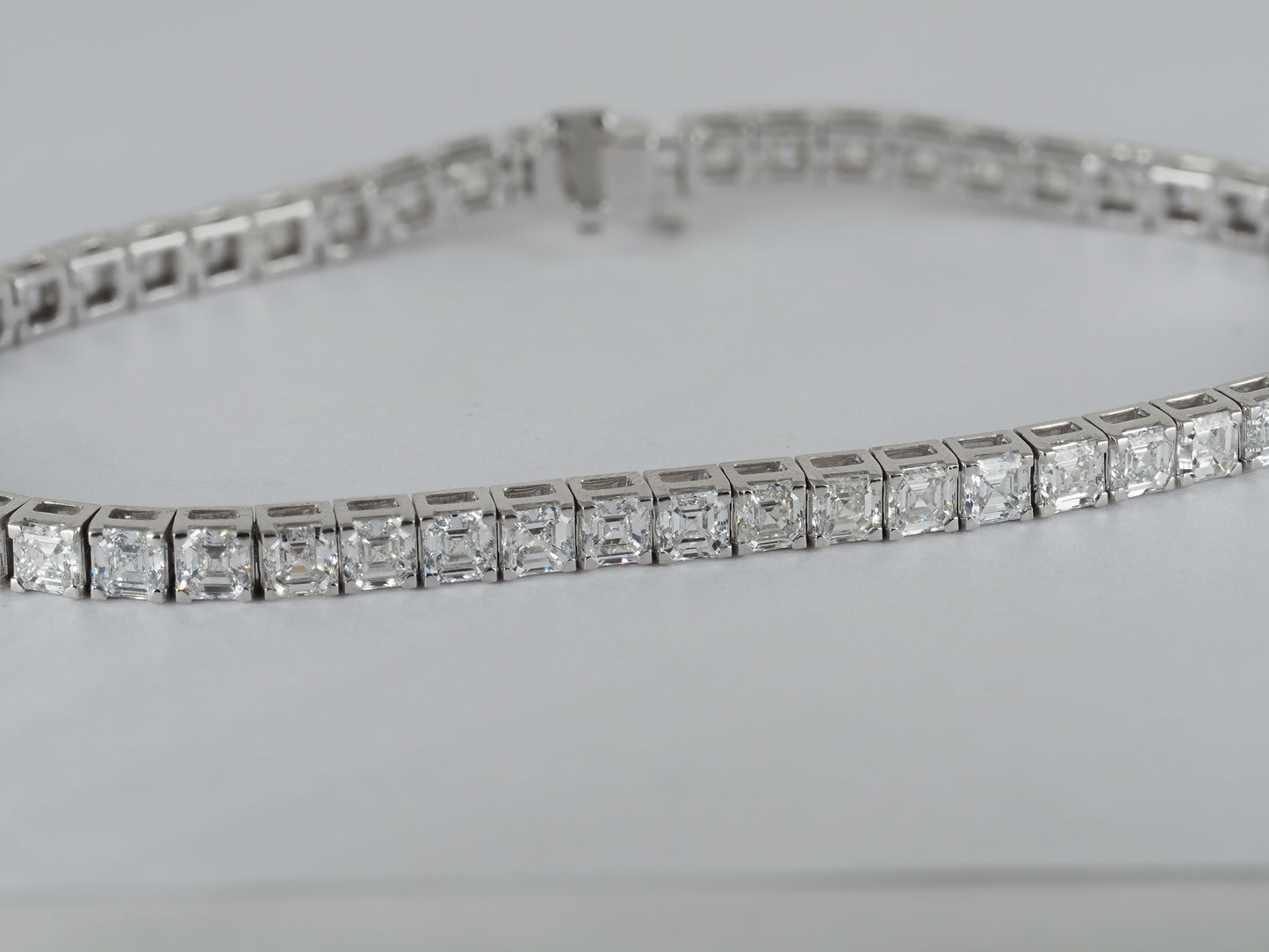 Tennis Bracelet 14K White Gold with 8.6 ct Asscher Lab-Grown Diamonds (DEF/VVS)