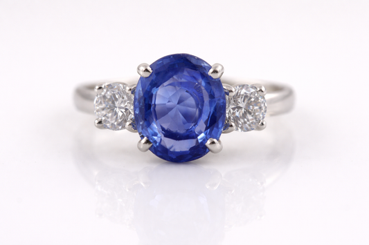 Engagement-style ring Custom made 18KW Sapphire 5ct Diamonds 1ct