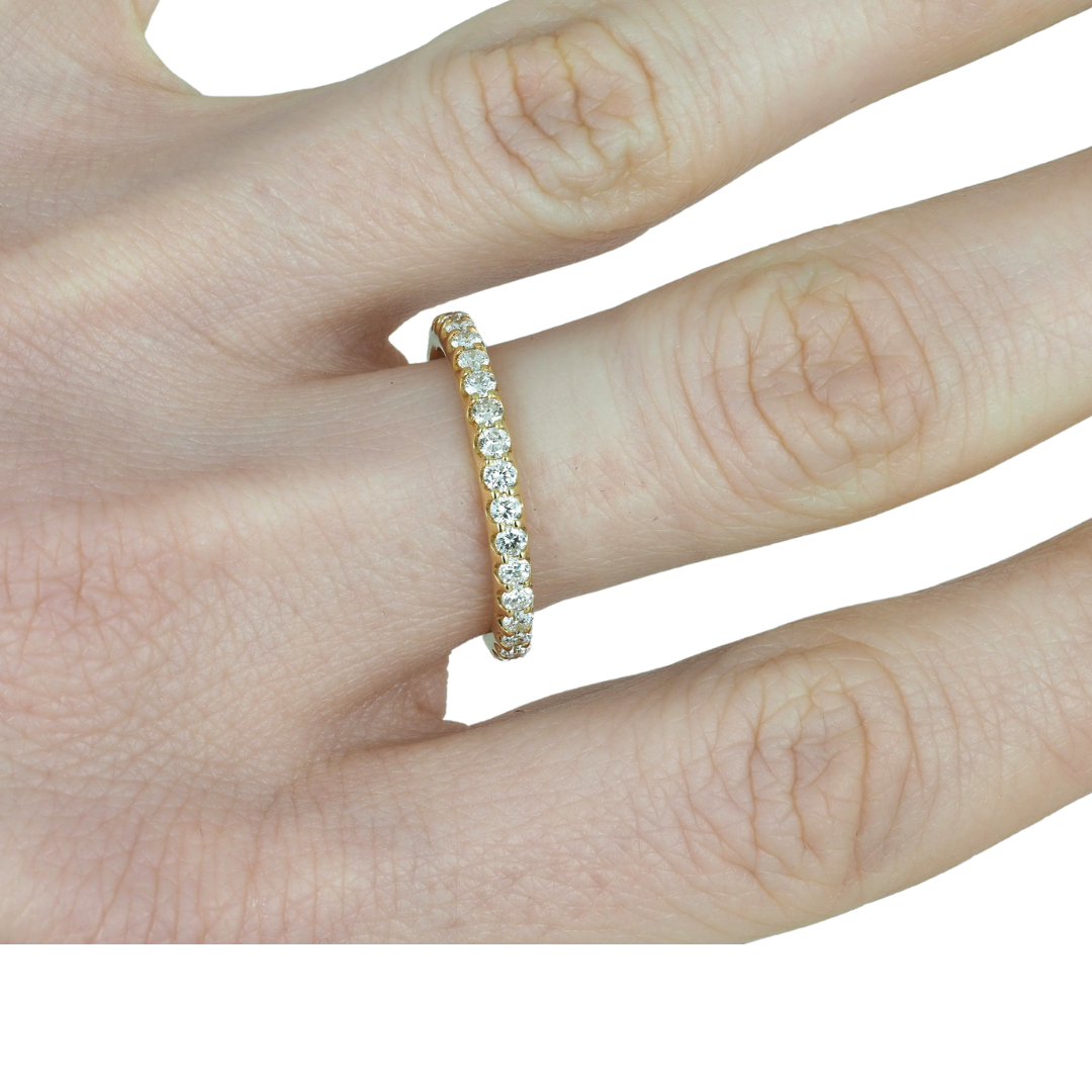 Timeless 18K Yellow Gold Diamond Eternity Wedding Band – 0.8 CT